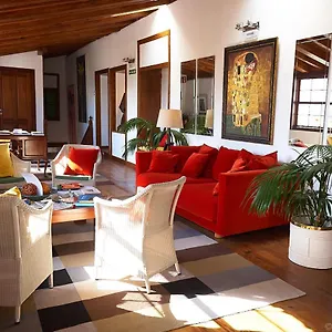 https://platanera-suites.in-canary-islands.com